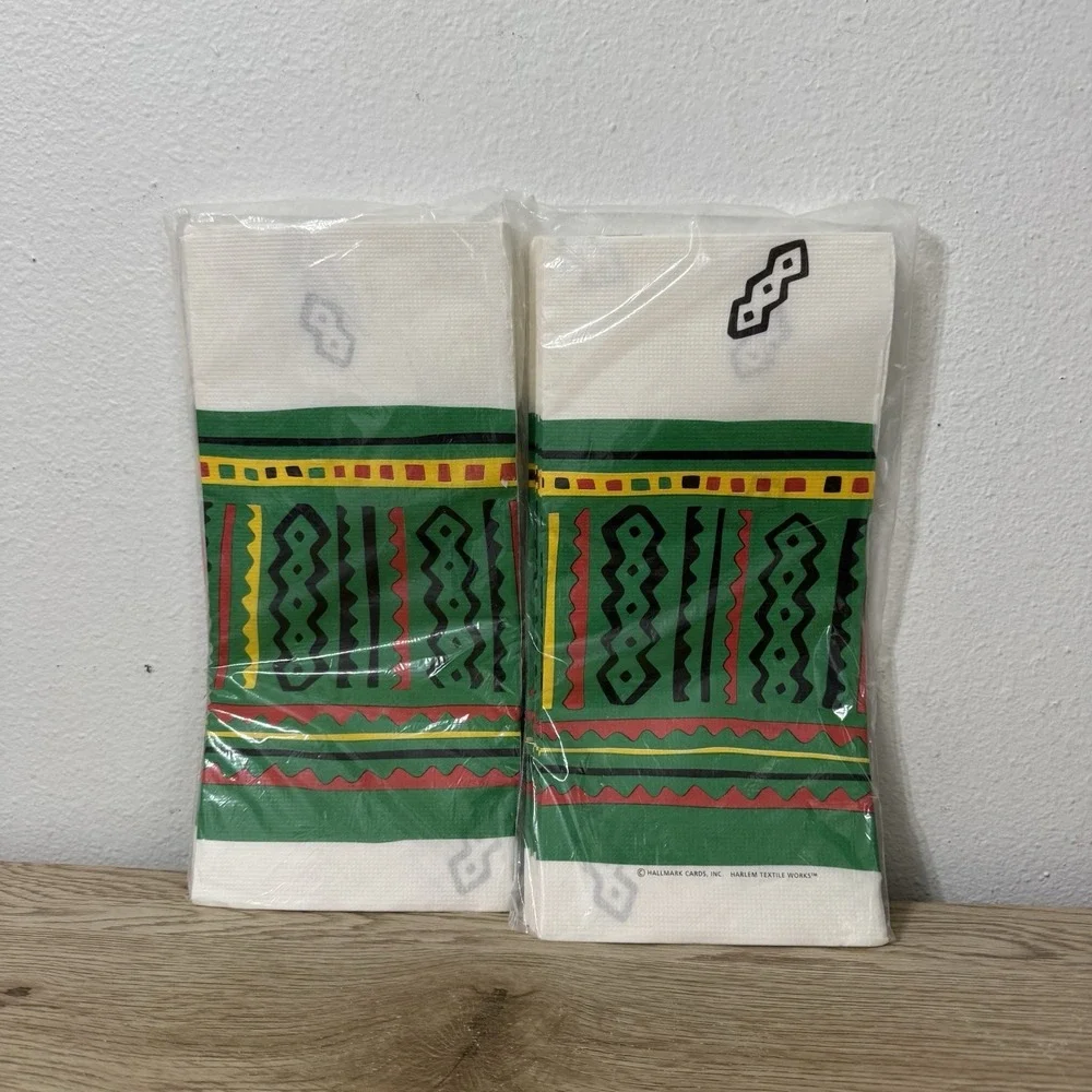 Hallmark Cards Inc. Party Express Harlem Textile Works Paper Table Cover African